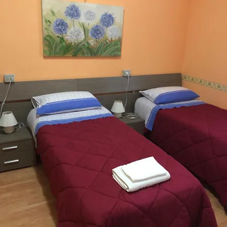 洛坎达比特莱斯旅馆 3*